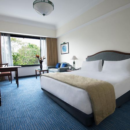 Crowne Plaza Chennai Adyar Park, An Ihg Hotel Екстериор снимка Deluxe Room