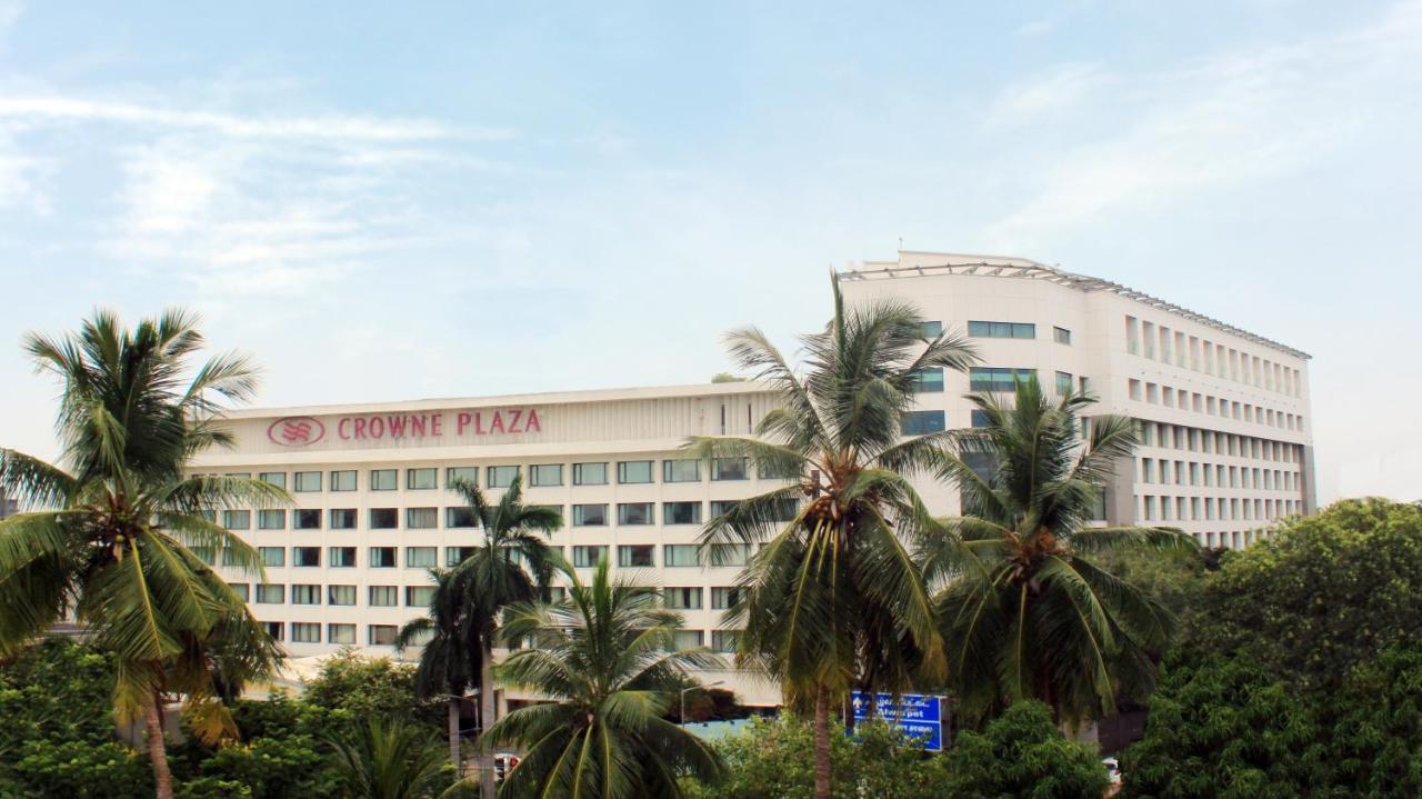 Crowne Plaza Chennai Adyar Park, An Ihg Hotel Екстериор снимка Crown Plaza Hotel