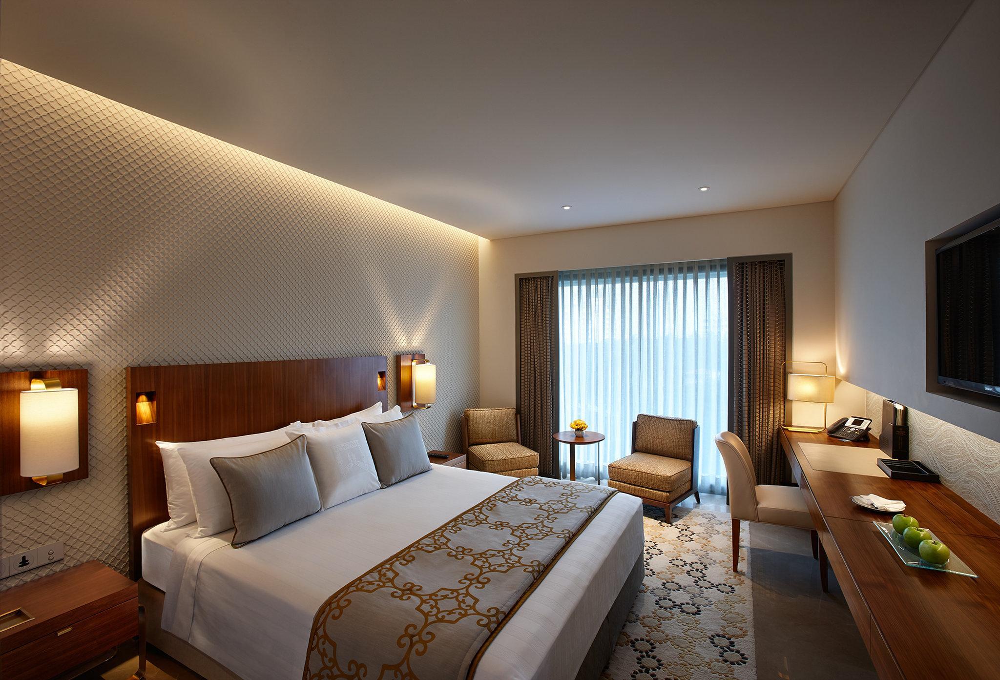 Crowne Plaza Chennai Adyar Park, An Ihg Hotel Екстериор снимка A room at the Taj Bengal